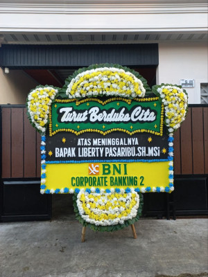 Papan Bunga Duka di Sei Menggaris