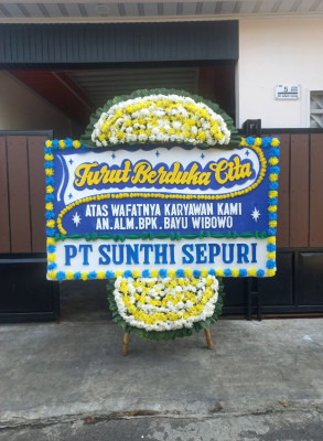 Papan Bunga Duka di Sei Menggaris
